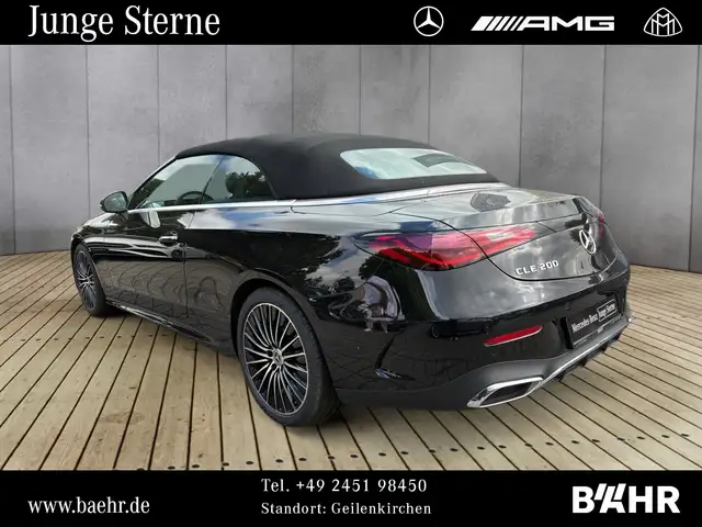 Mercedes-Benz CLE view 3