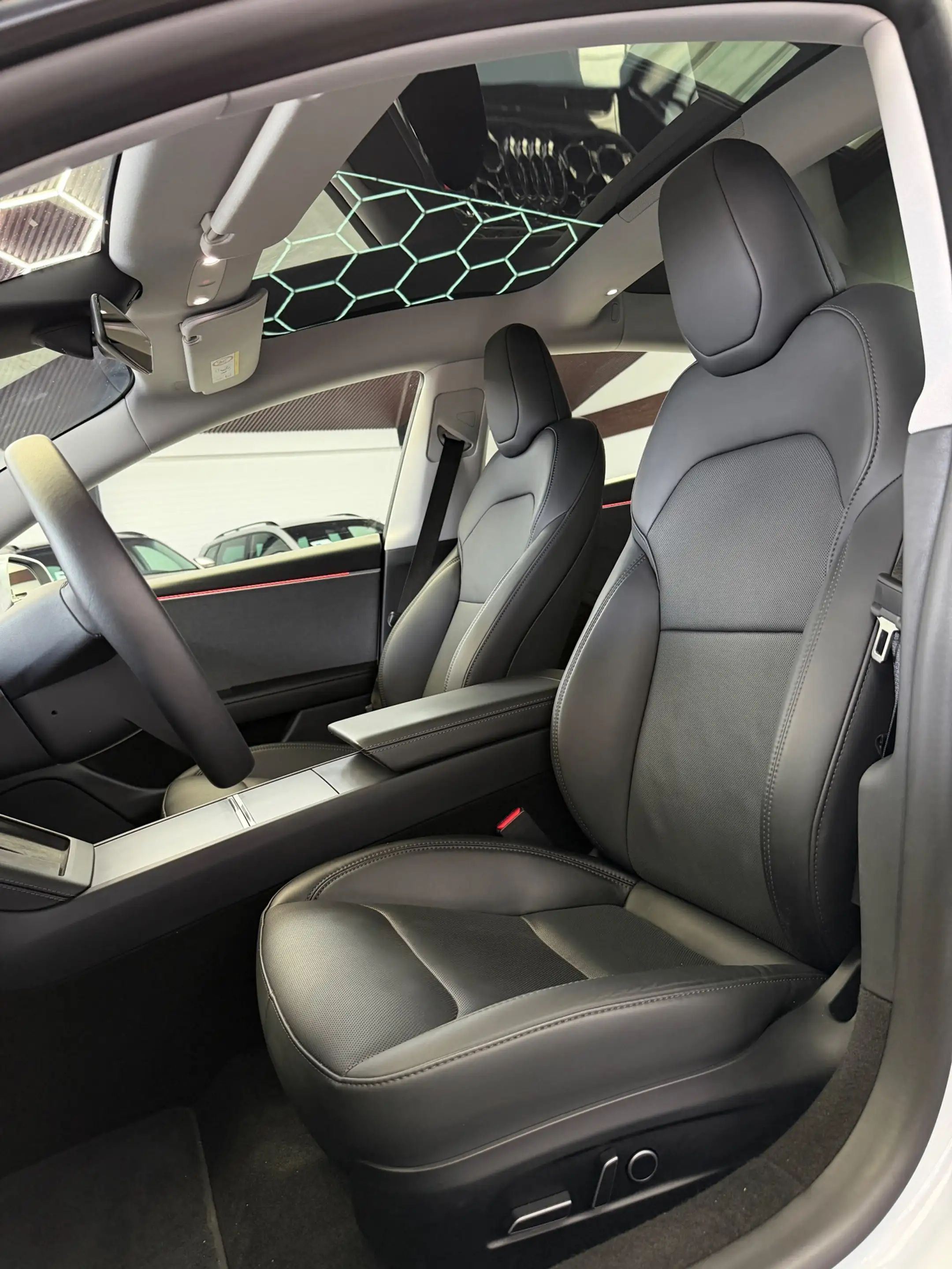 Tesla Model 3 Premium Long Range RWD 78 kWh FSD — photo 4