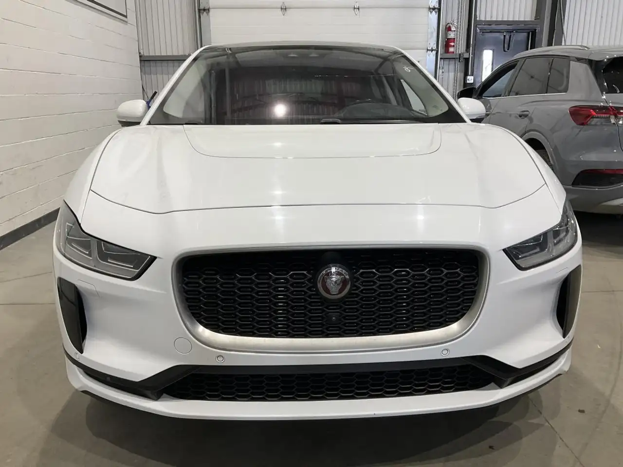 Jaguar I-Pace снимка Jaguar I-Pace