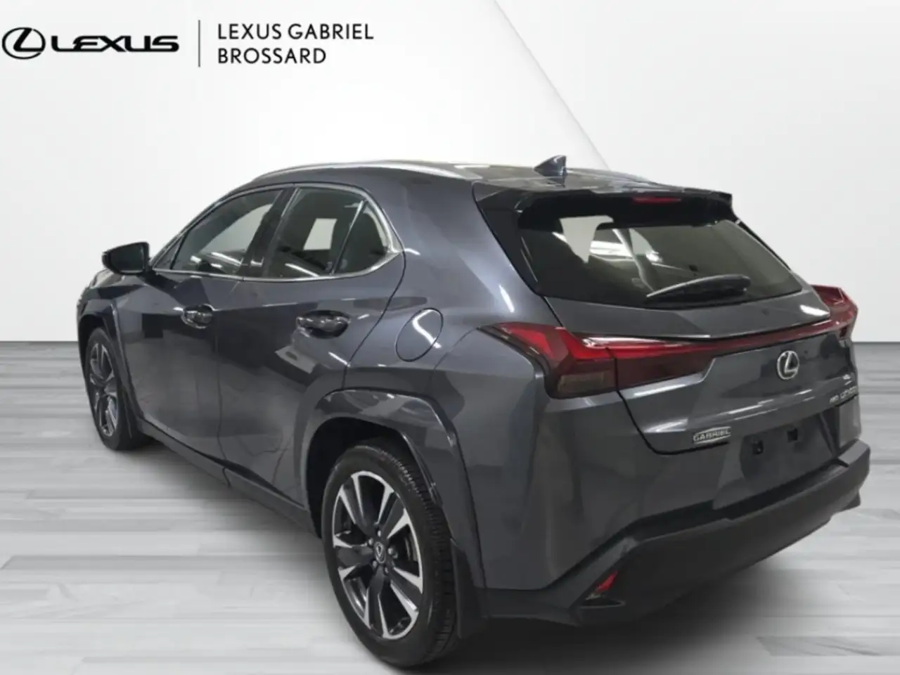 Lexus UX снимка Lexus UX