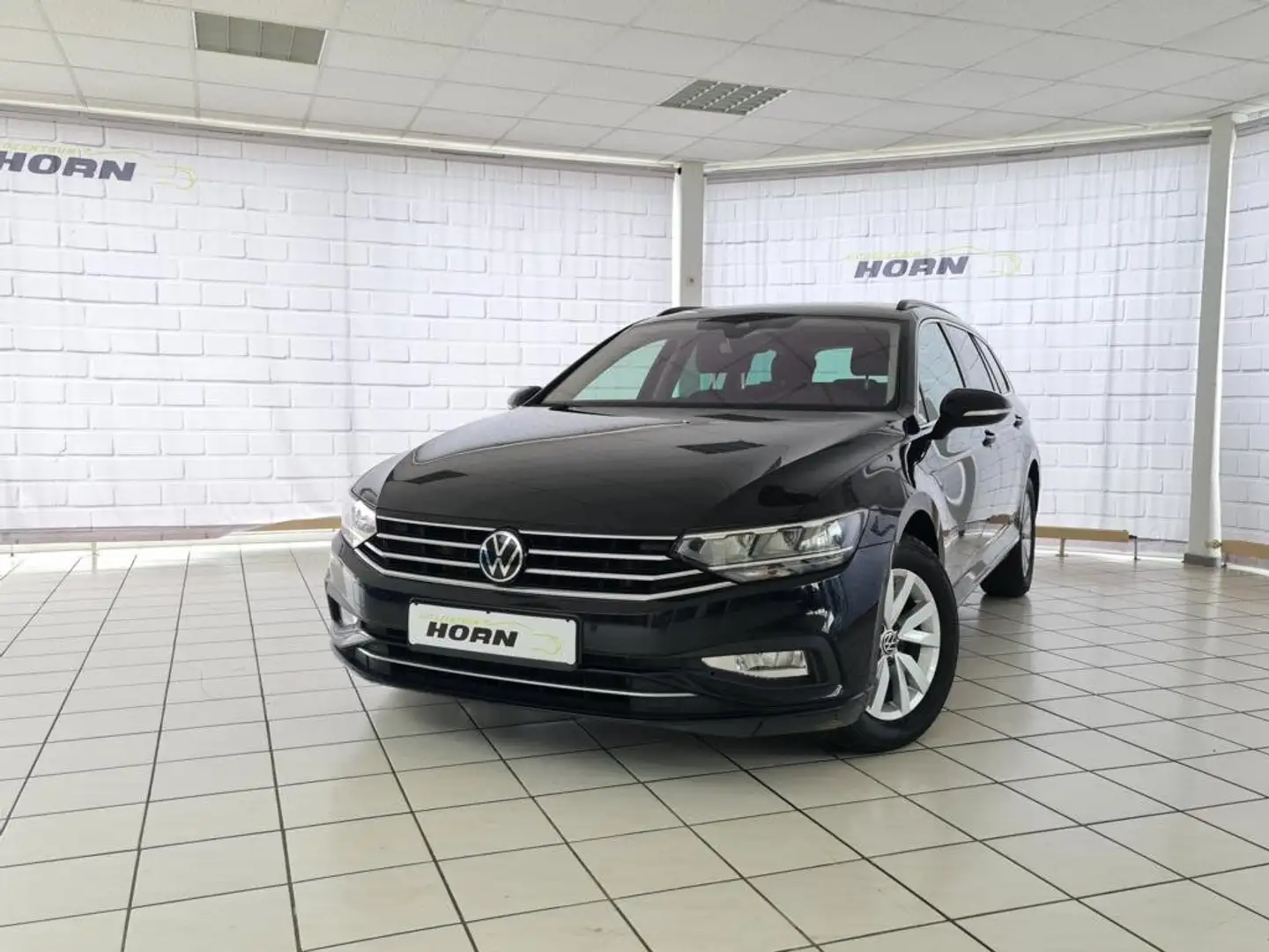 Volkswagen Passat Variant Business, 1.Hand, unfallfrei, Navi, AHK,Kamera,LMF Noir - 1