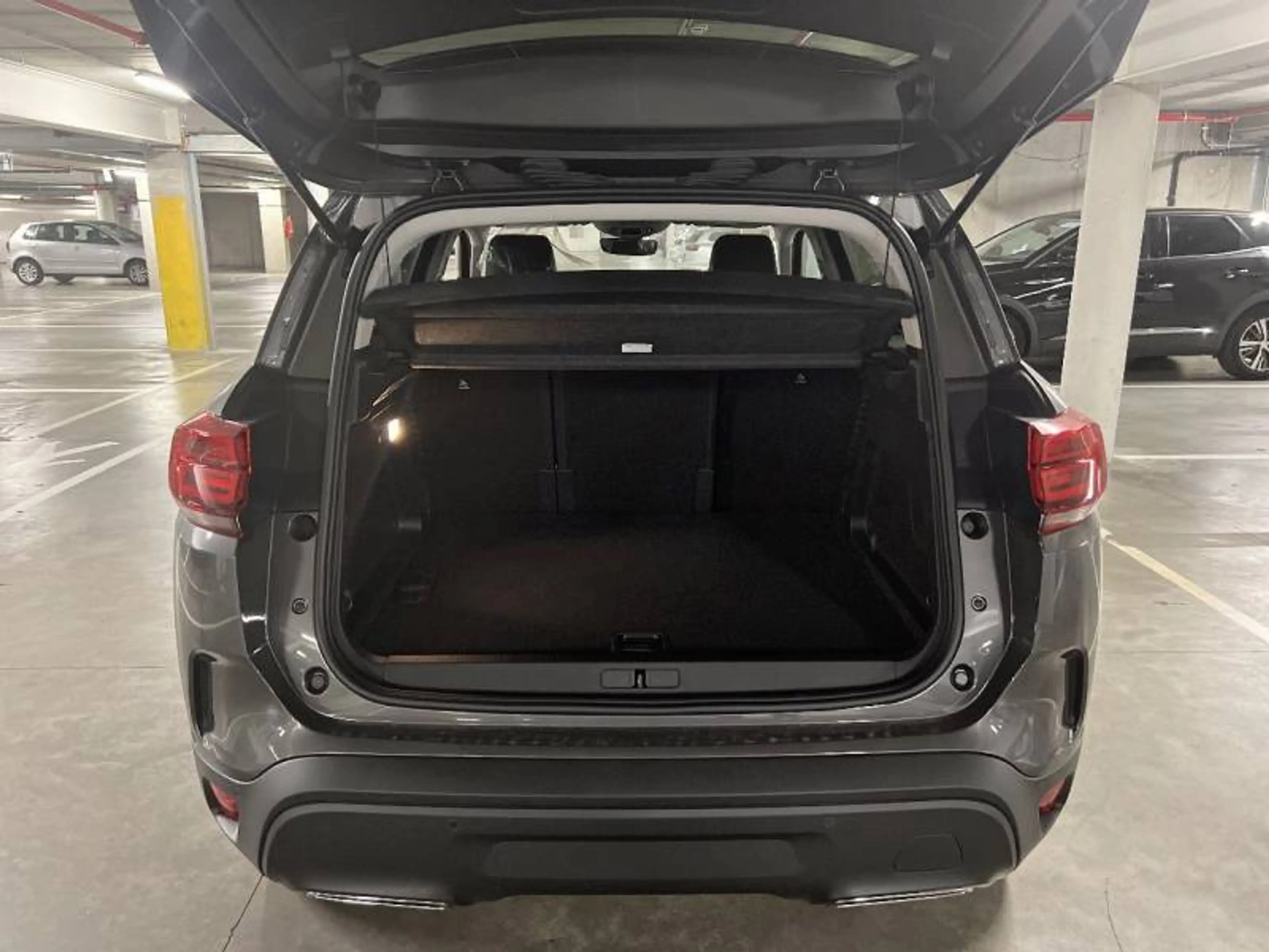 Citroen C5 Aircross 1 Hybrid 225 e-EAT8 Business Lounge — photo 6