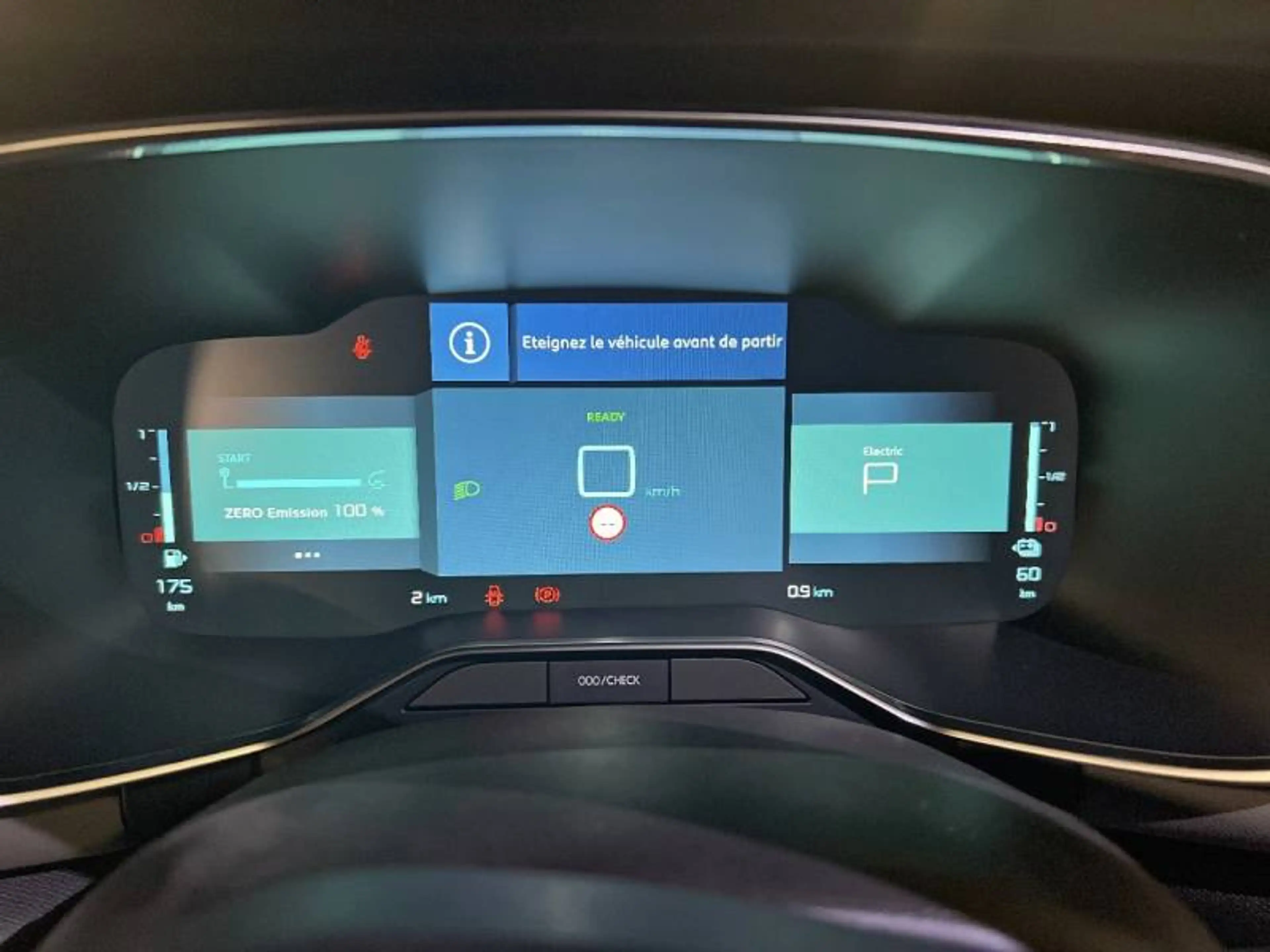 Citroen C5 Aircross 1 Hybrid 225 e-EAT8 Business Lounge — photo 14