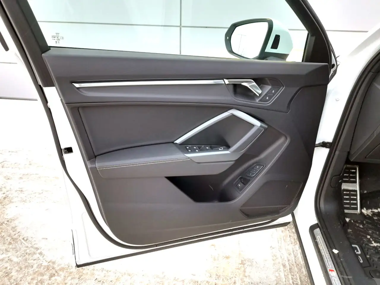 Audi Q3 снимка Audi Q3