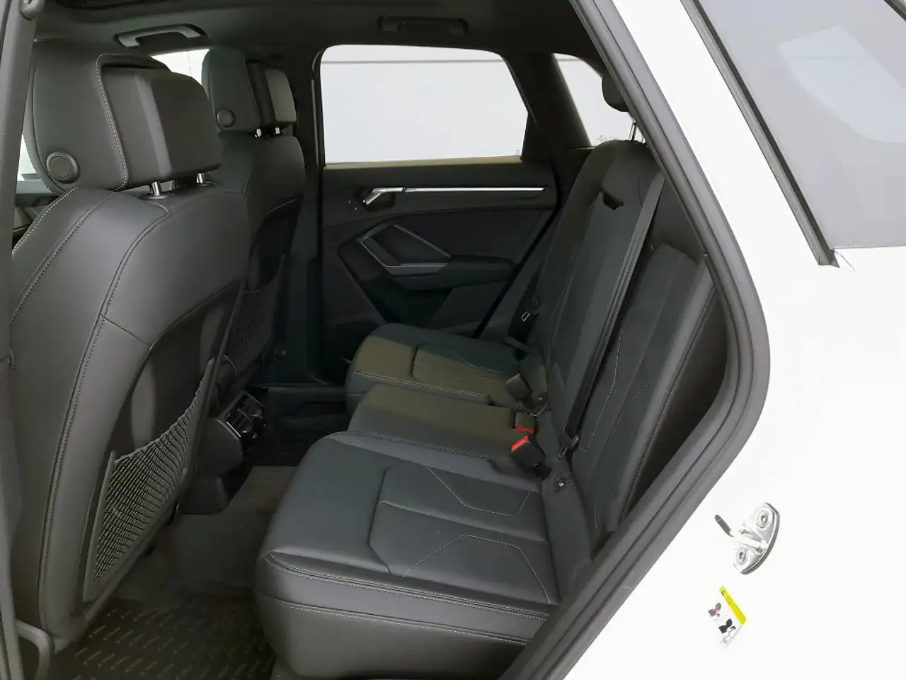Audi Q3 снимка Audi Q3