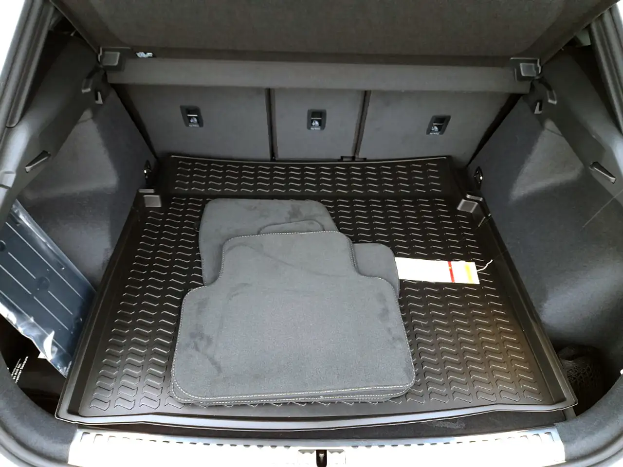 Audi Q3 снимка Audi Q3