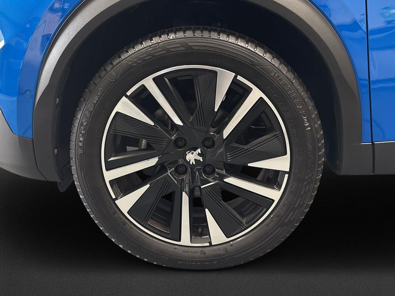 Peugeot 2008 1.2 PureTech 130 GT Pack — photo 7