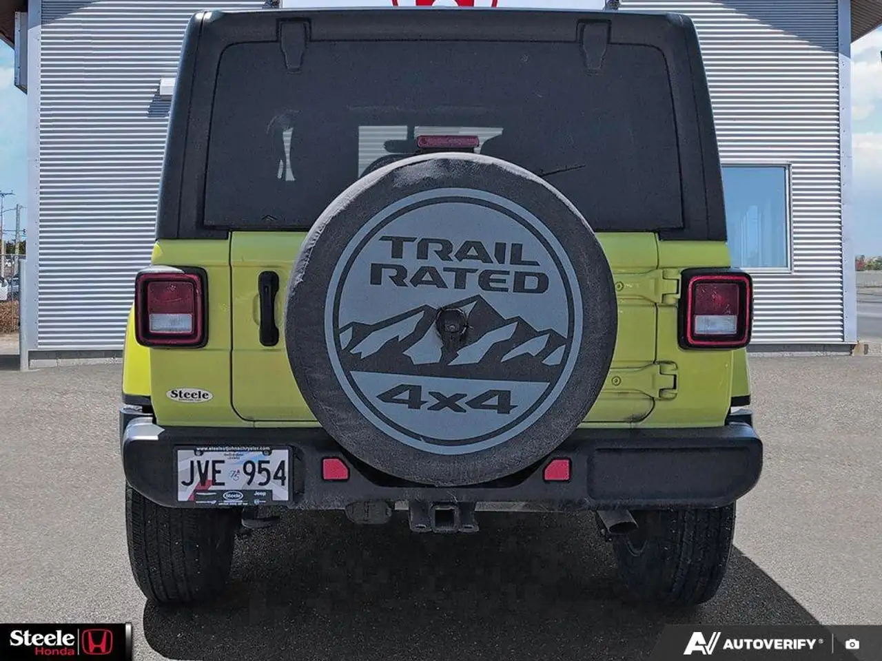 Jeep Wrangler снимка Jeep Wrangler