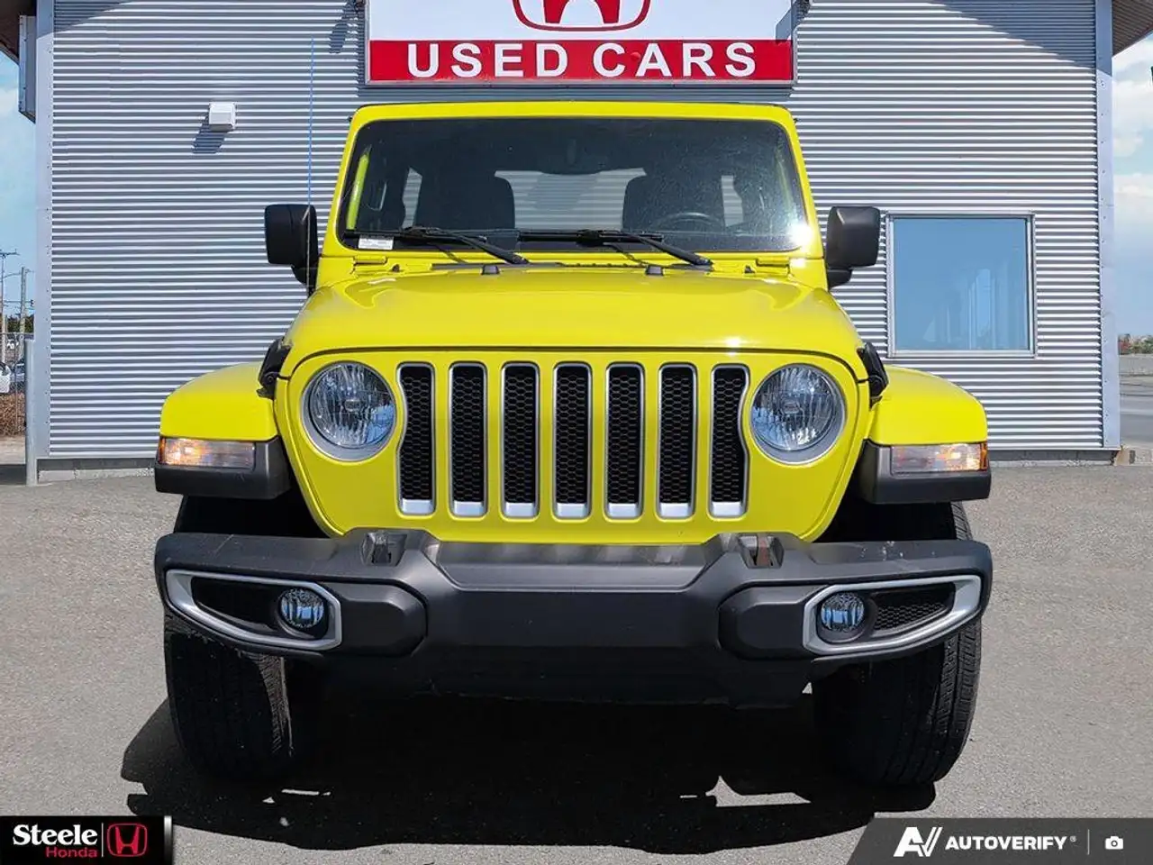 Jeep Wrangler снимка Jeep Wrangler