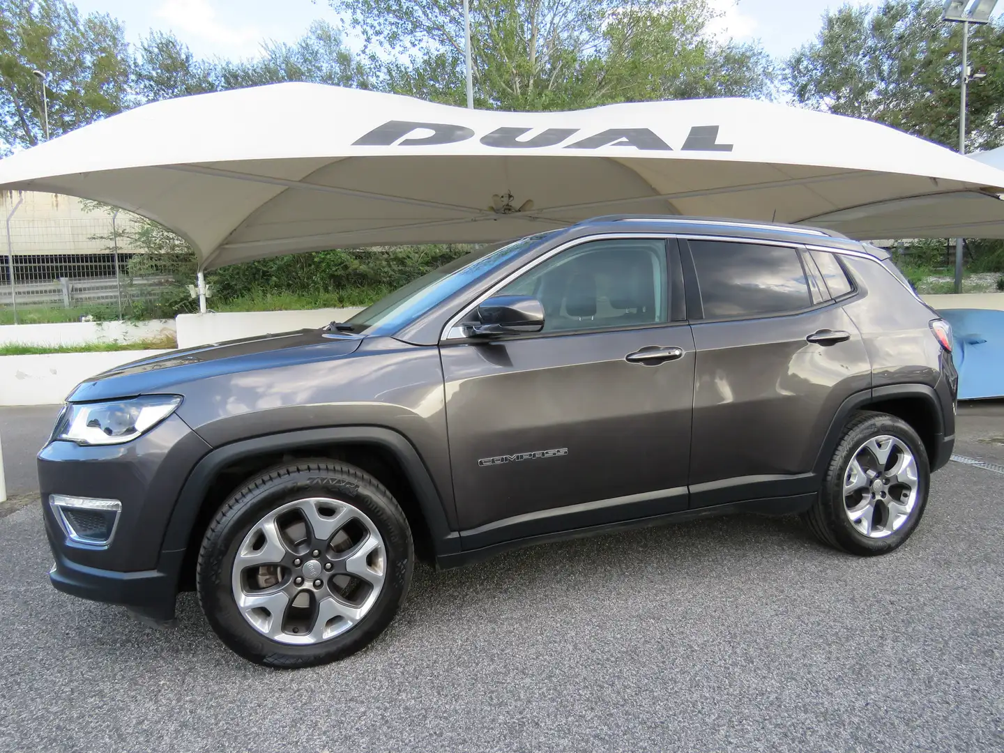 Jeep Compass 1.6 mjt Limited120cv UNIPRO' KM CERTIFICATI Grigio - 1