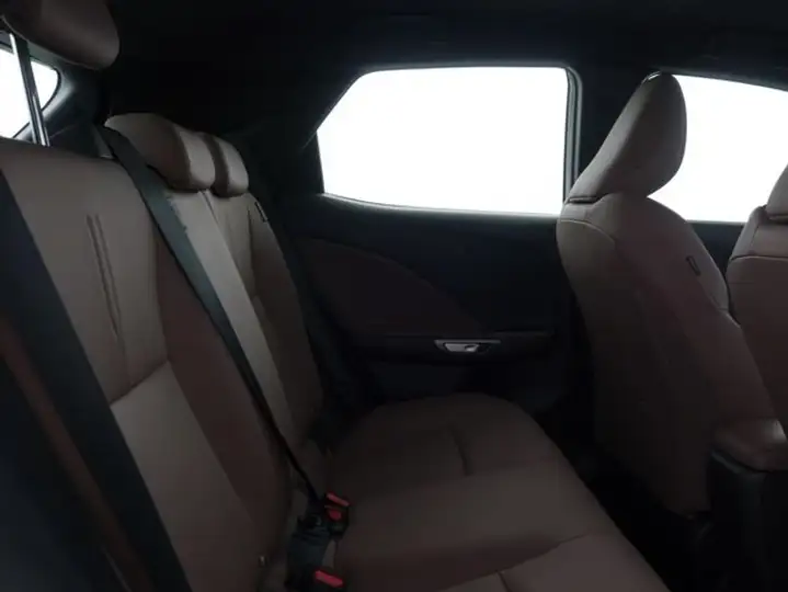 Lexus LBX 2026, foto 7