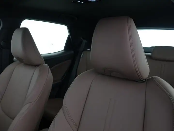Lexus LBX 2026, foto 11