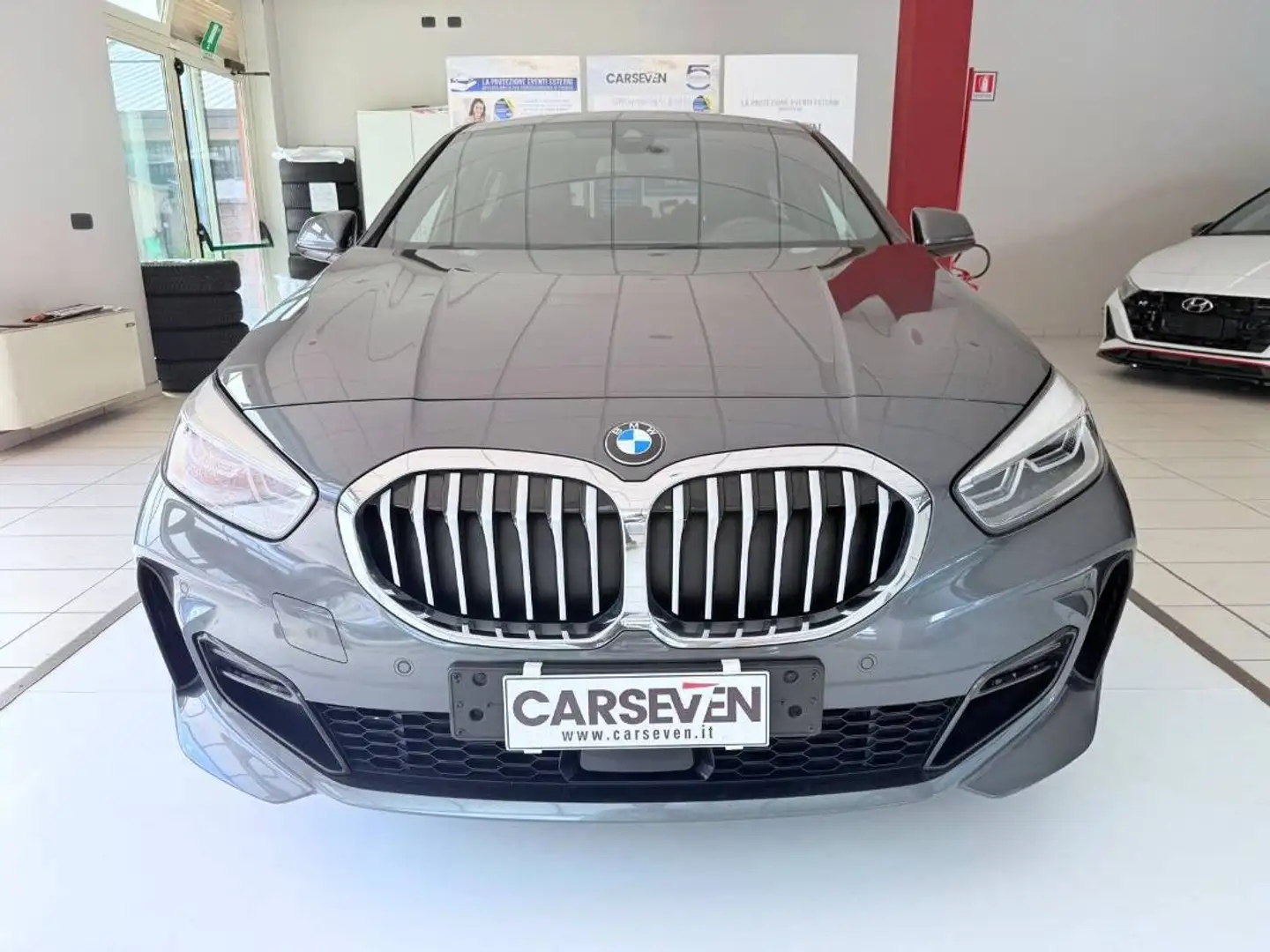 BMW 118 118i Msport 136cv Grey - 2