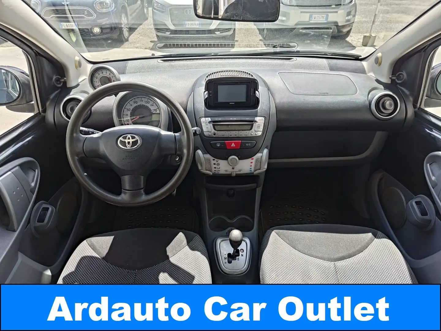 Toyota Aygo Toyota Aygo 1.0 automatica 5 porte 70 cv Nero - 2