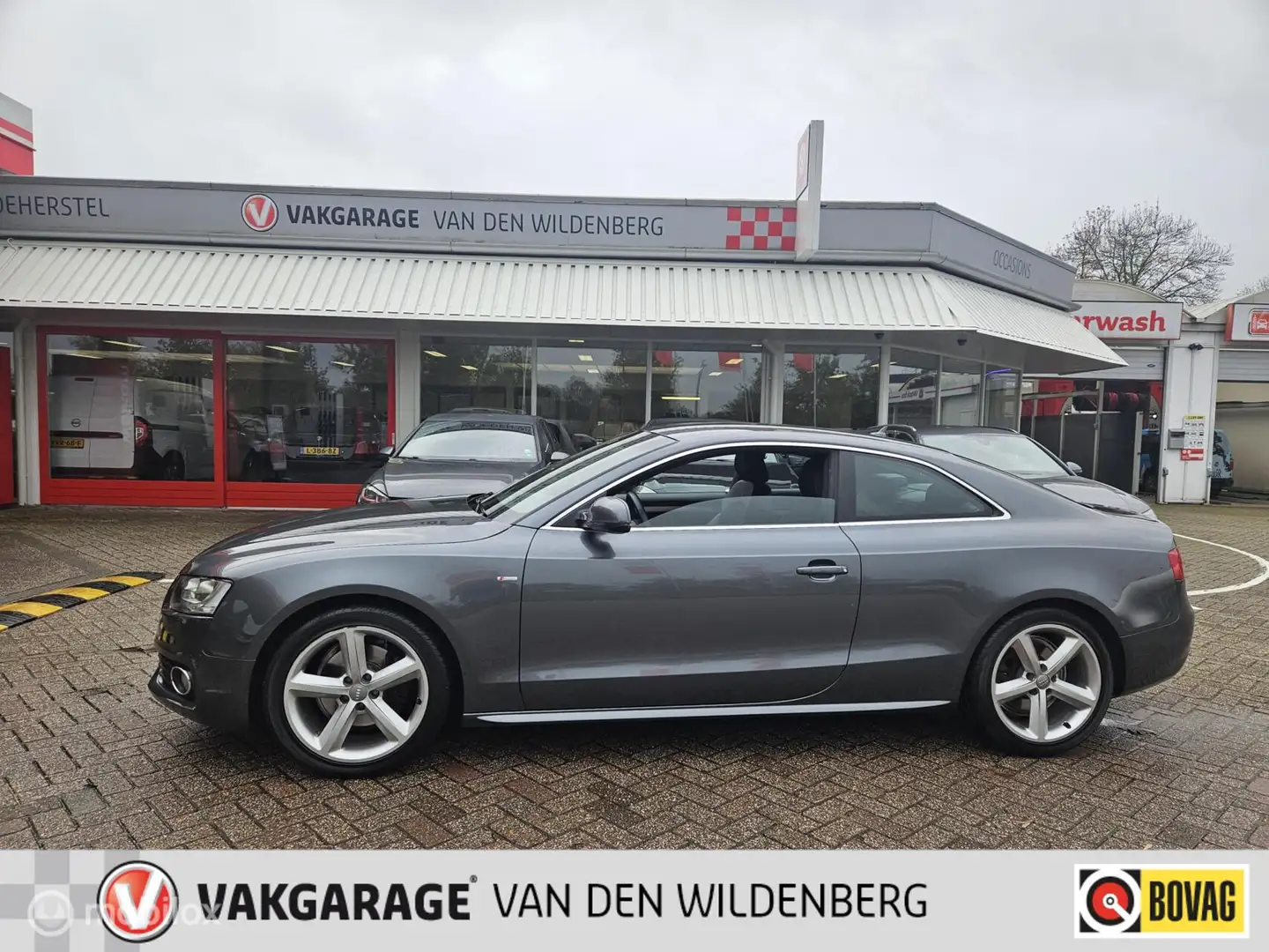 Audi A5 Coupé 2.0 TFSI S-edition Gris - 1