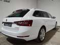 Skoda Superb Combi Style DSG Navi Xenon SH Tempo PDC Weiß - thumbnail 6