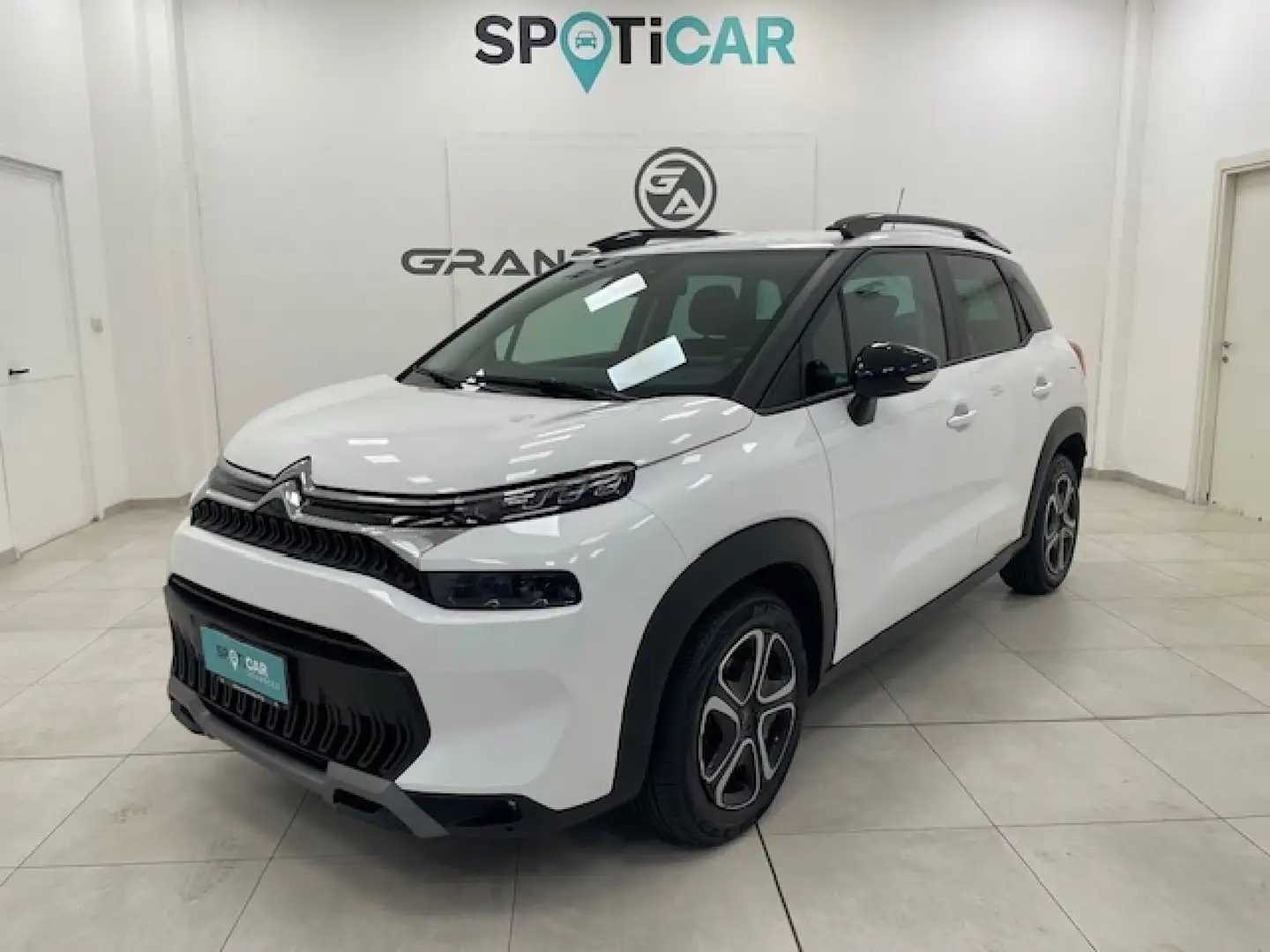 Citroen C3 Aircross 1.5 bluehdi  s&s 110cv Bílá - 1