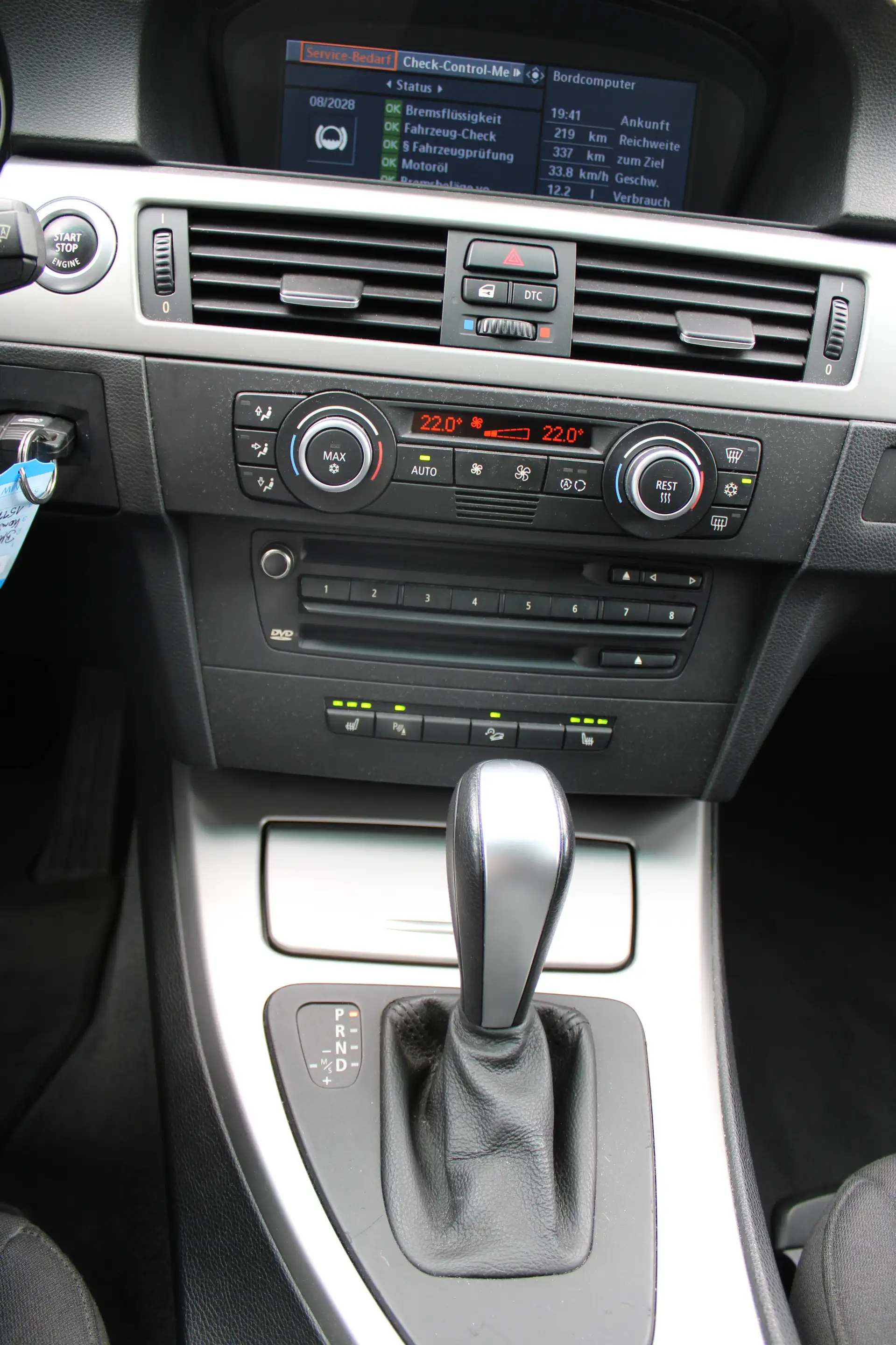 BMW 325 325 i xDrive Aut. 2.Hand Navi Xenon PDC SHZ AHK — photo 14