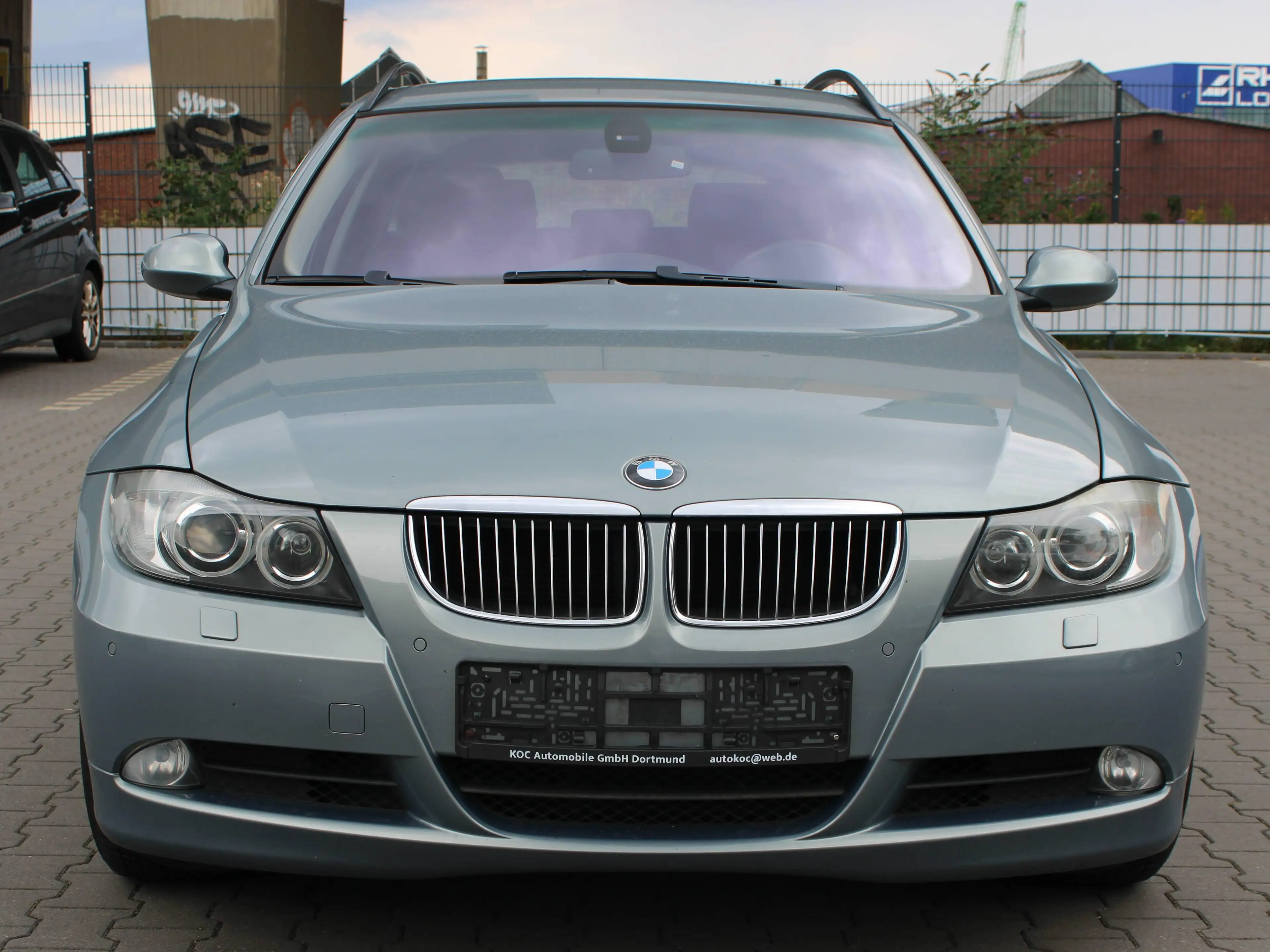 BMW 325 325 i xDrive Aut. 2.Hand Navi Xenon PDC SHZ AHK — photo 2