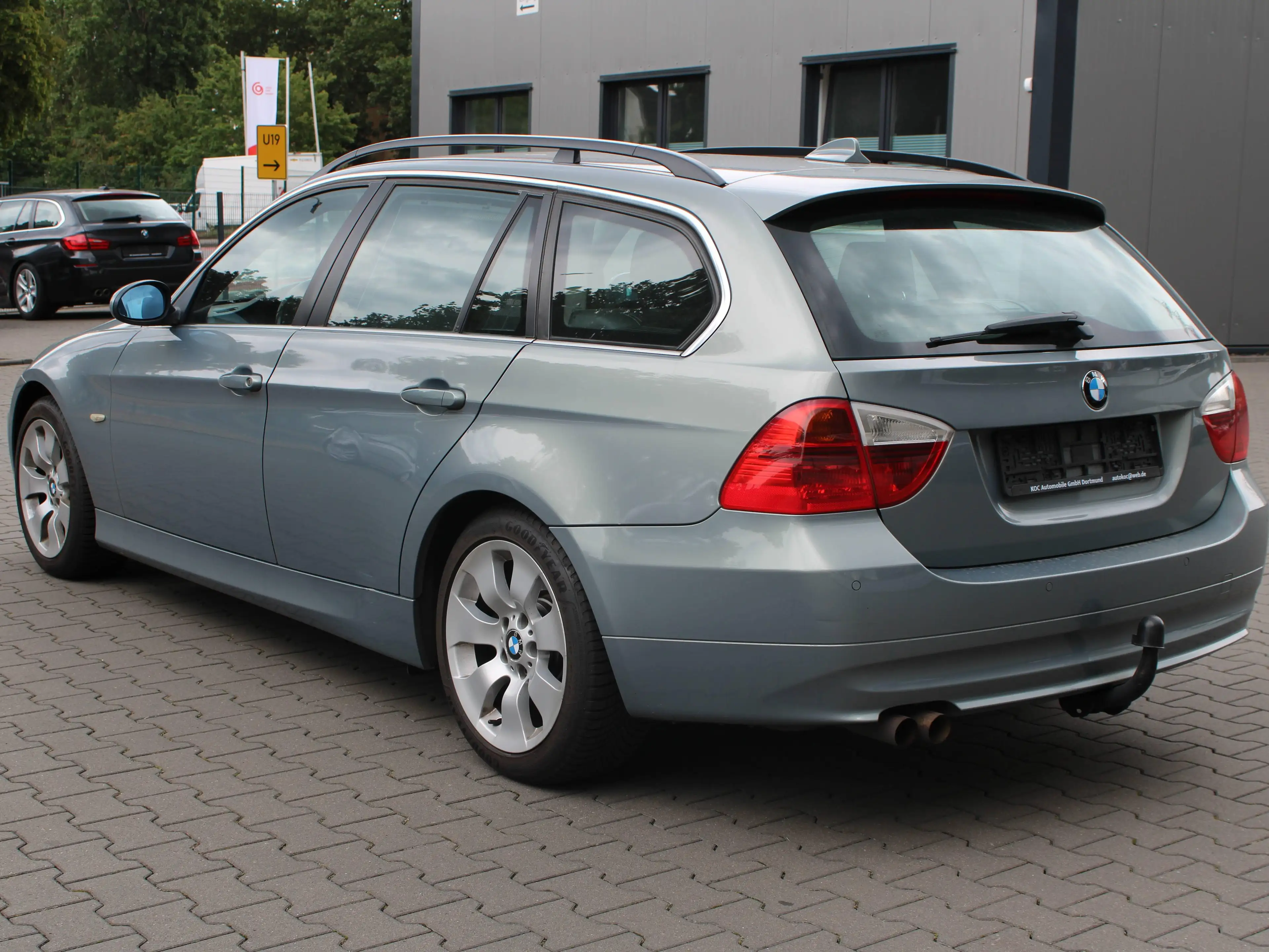 BMW 325 325 i xDrive Aut. 2.Hand Navi Xenon PDC SHZ AHK — photo 6