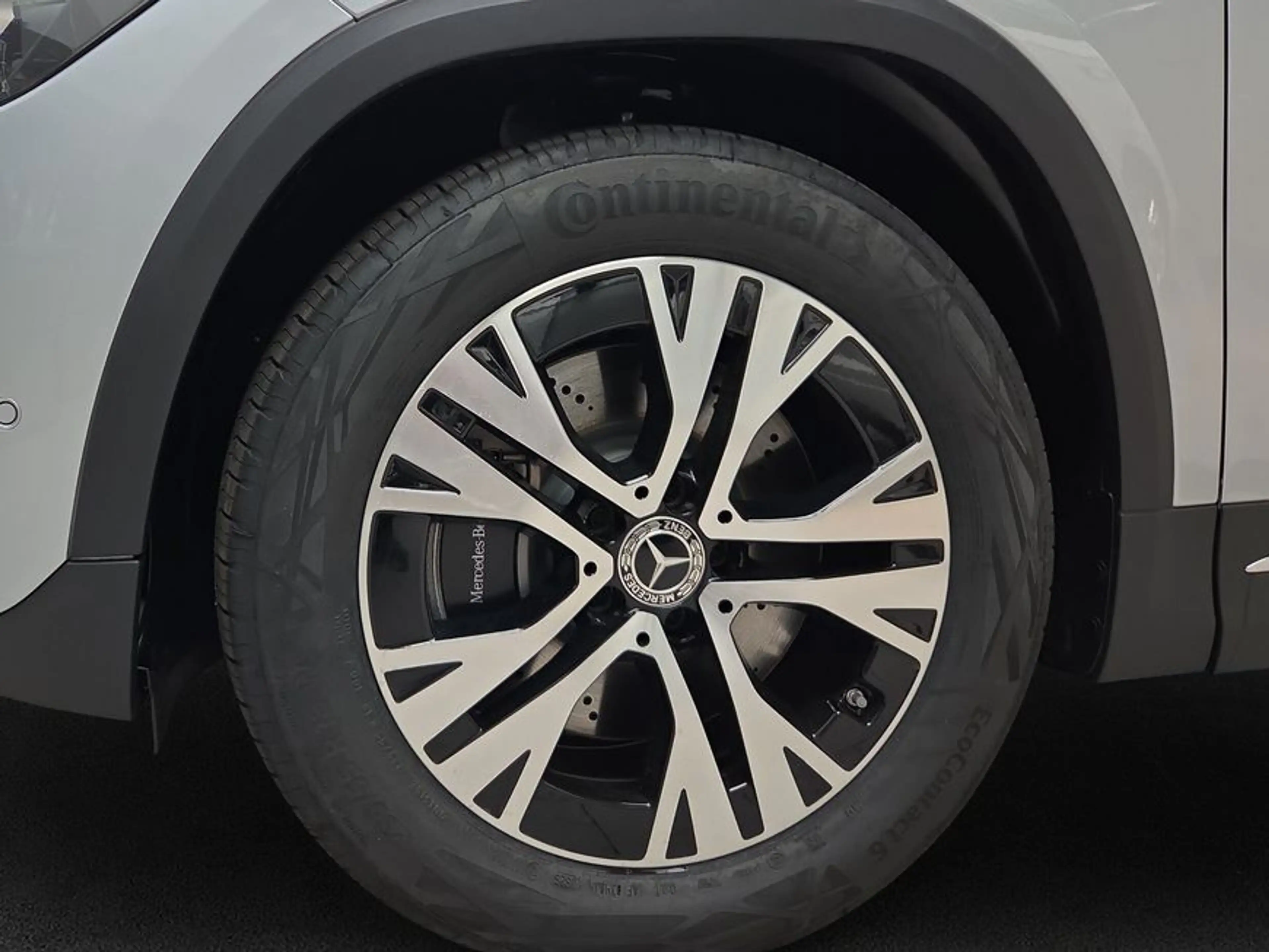 Mercedes-Benz GLA 180 GLA — photo 7