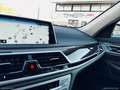 BMW 730 730d xDrive Luxury Zwart - thumbnail 24