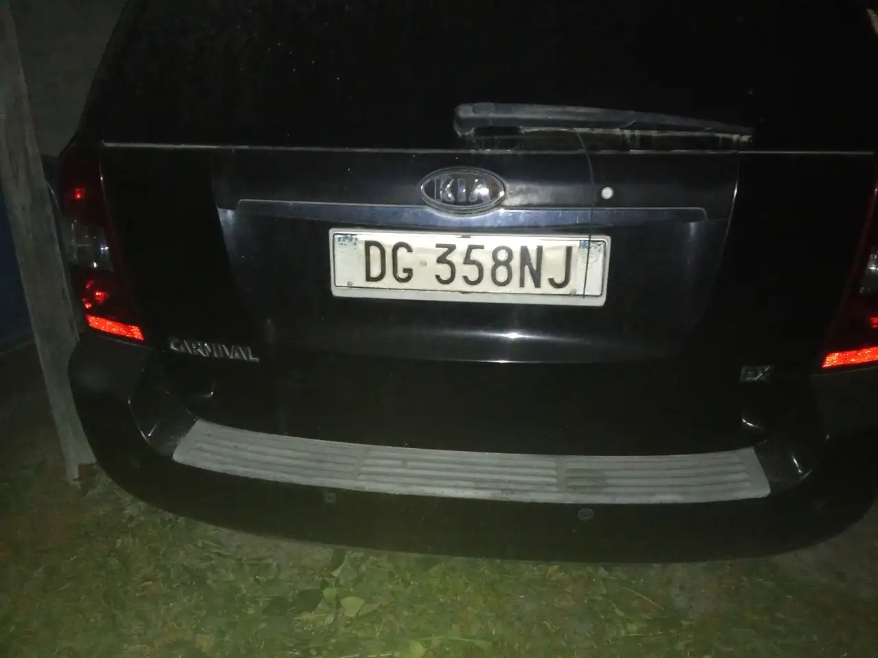 Kia Carnival EX 3000 180 cv, foto 3