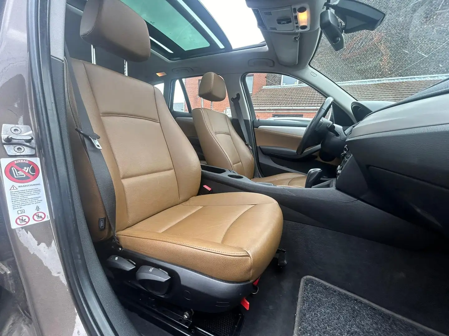 BMW X1 2.0iA sDrive BOITE AUTO TOIT PANORAMIQUE Brun - 2