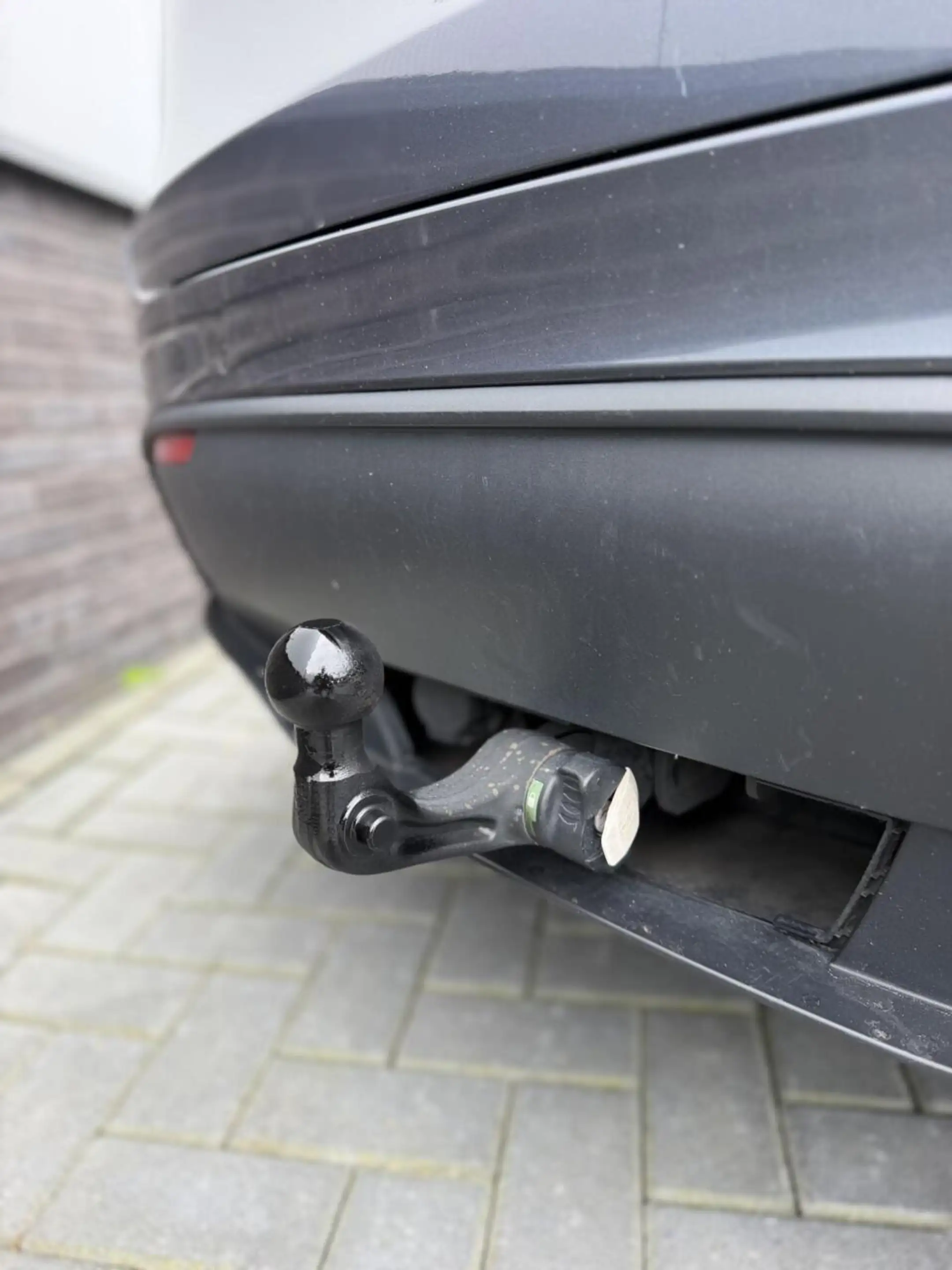 Tesla Model Y Long Range AWD 75 kWh — photo 13