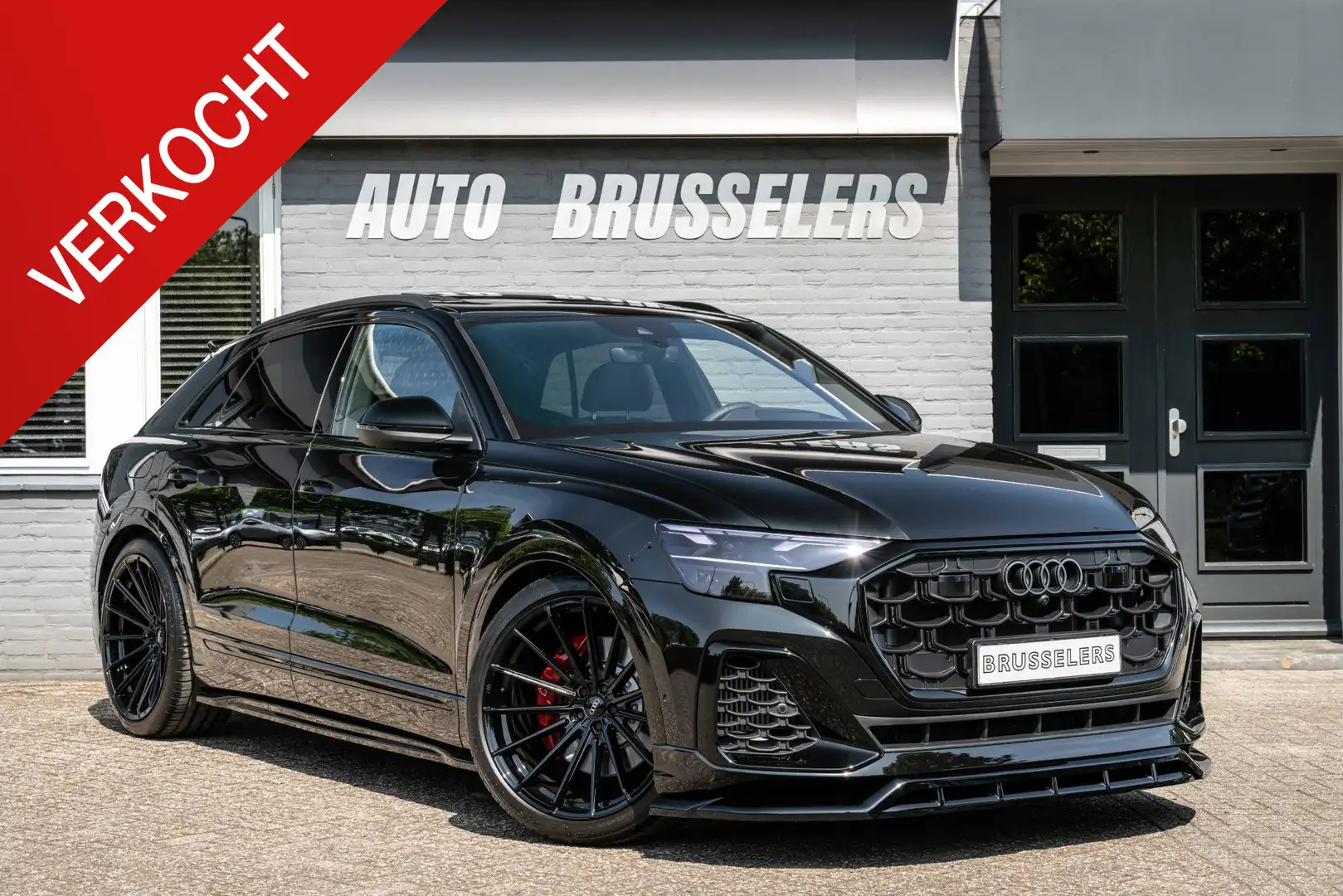 Audi Q8 55 TFSI e quattro S-Line S Facelift SQ8 style RS r Black - 1