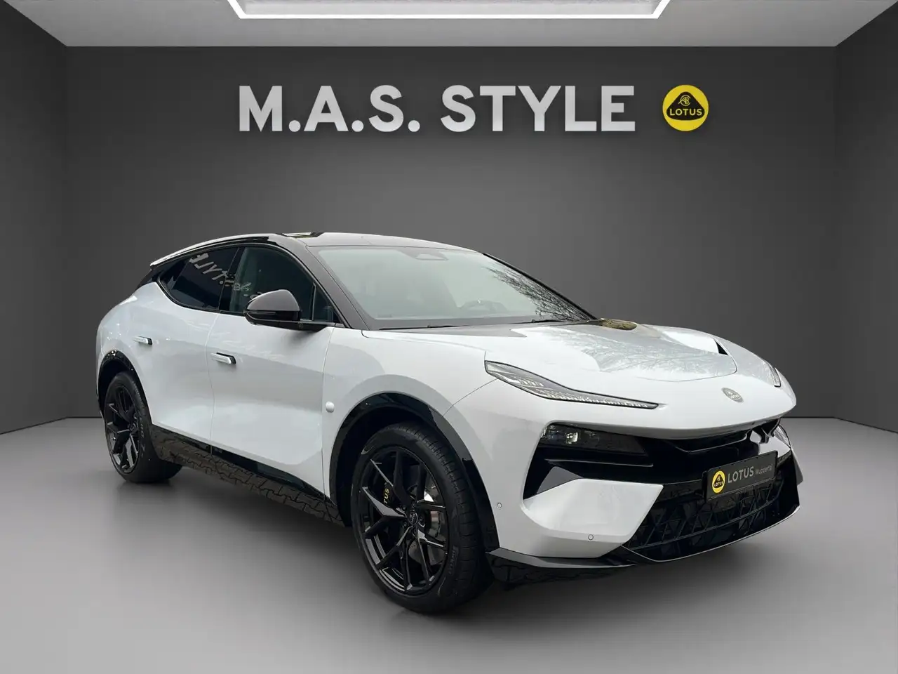 Lotus Eletre 2026