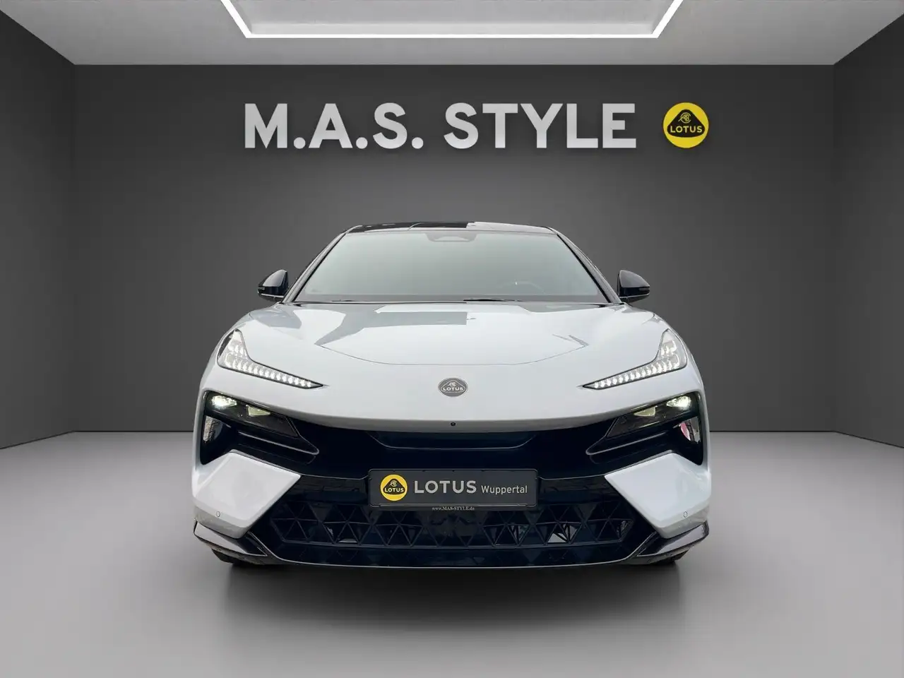 Lotus Eletre 2026
