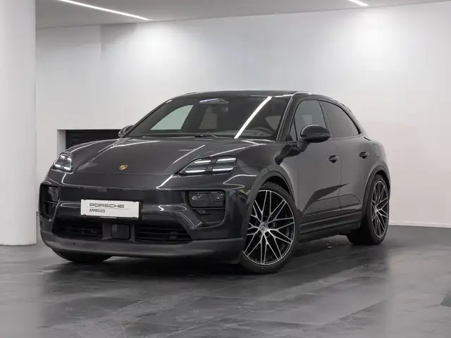 Porsche Macan 4