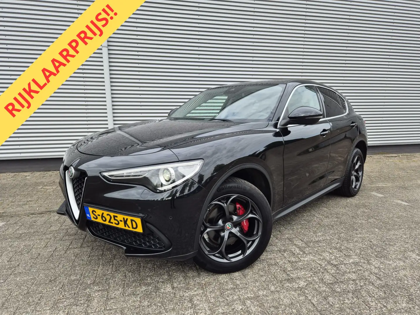 Alfa Romeo Stelvio 2.0 T AWD Super Automaat, panoramadak,trekhaak,cru Zwart - 1