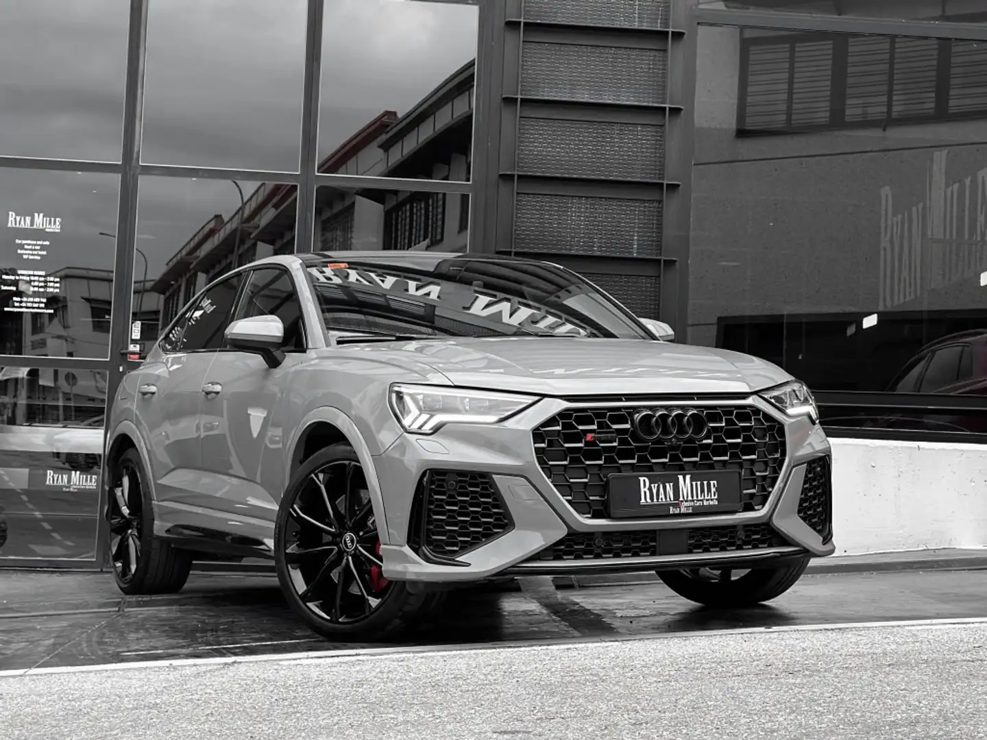Audi RS Q3 Sportback 2.5 TFSI quattro S tronic Gris - 1