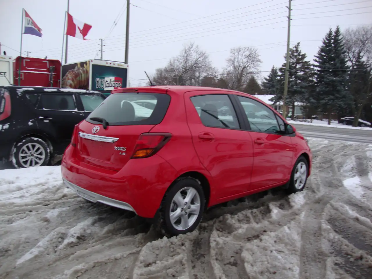 Toyota Yaris снимка Toyota Yaris