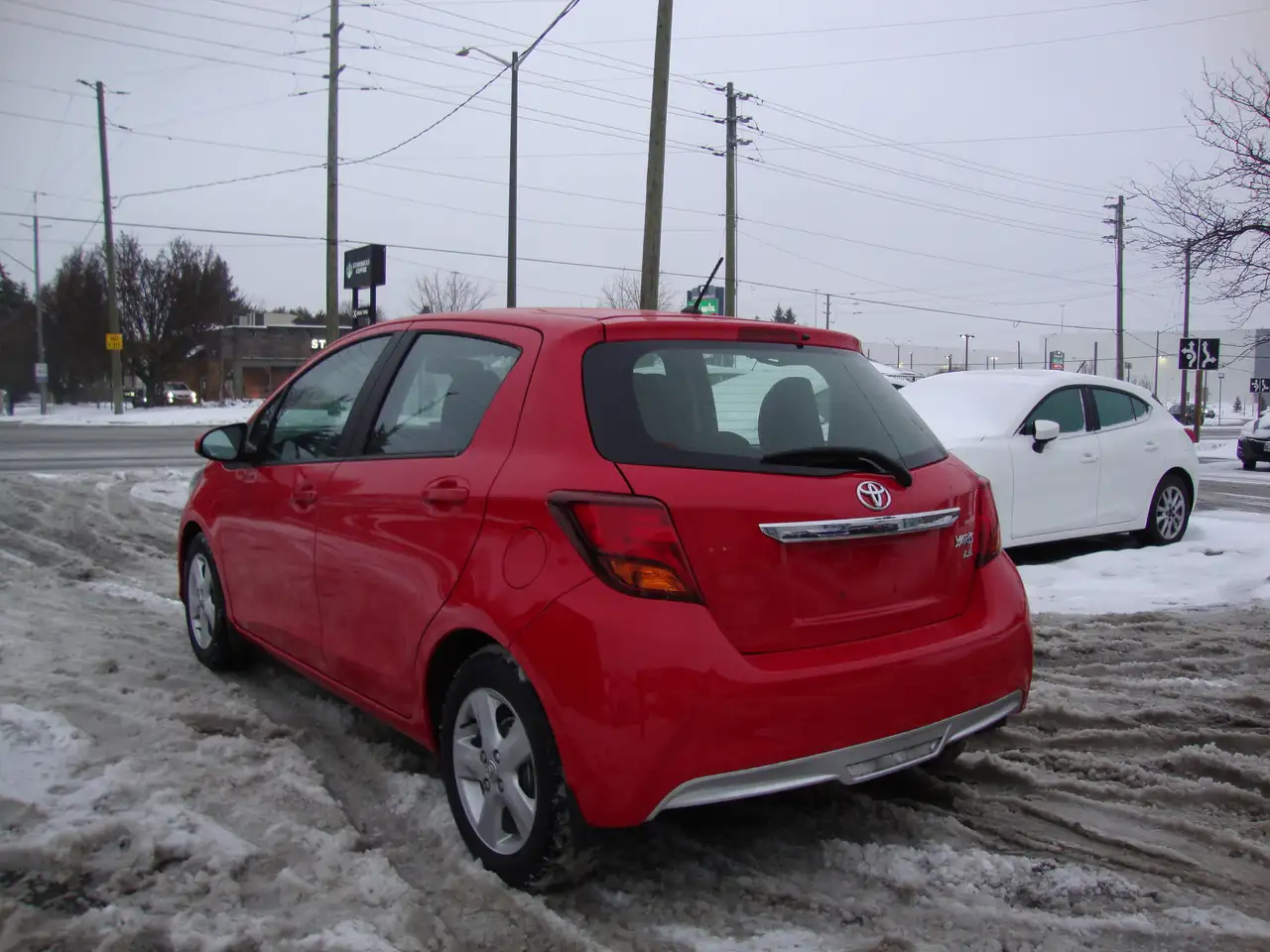Toyota Yaris снимка Toyota Yaris