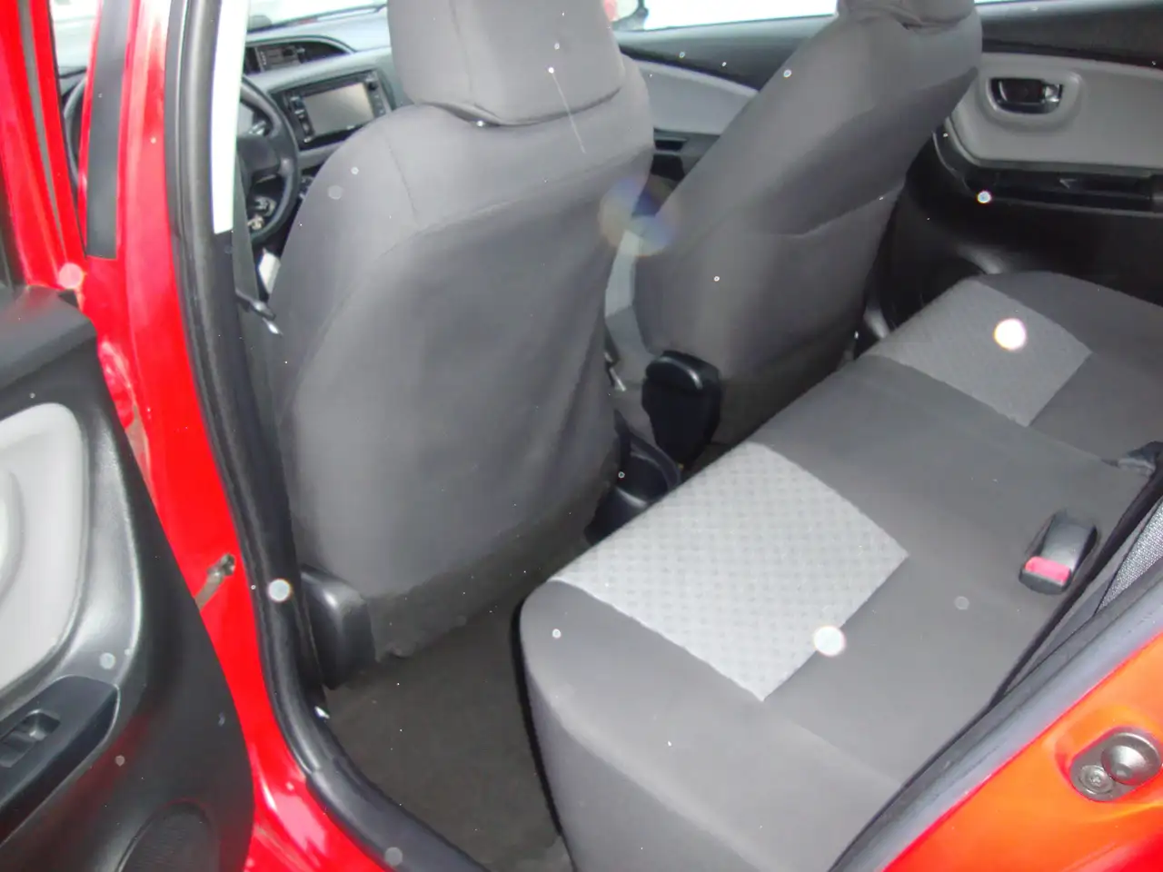 Toyota Yaris снимка Toyota Yaris