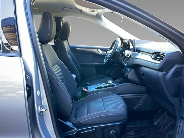 Ford Kuga view 12