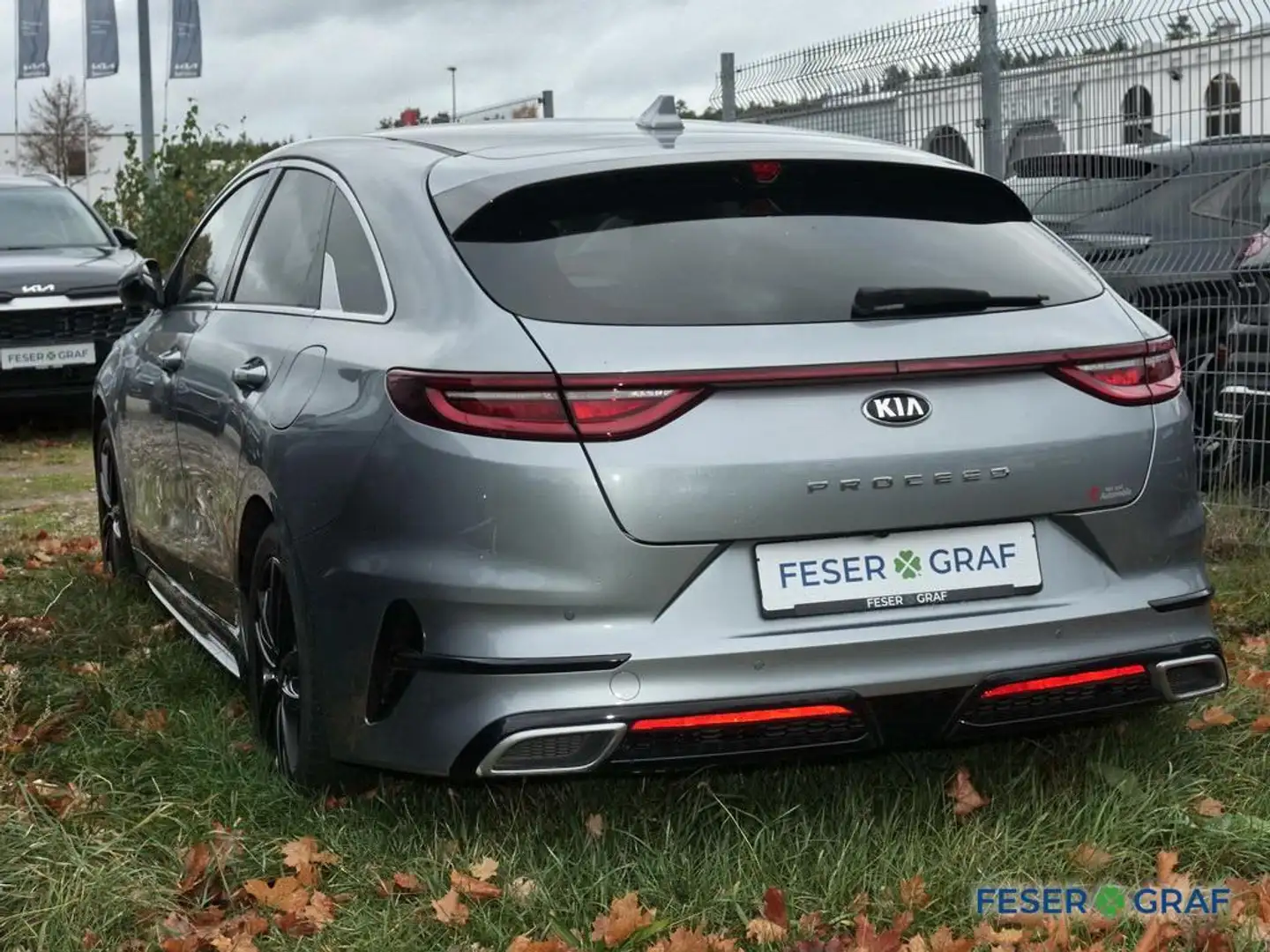 Kia ProCeed / pro_cee'd 1.6D 48V DCT GT Line TECHNIK 8-fach Silber - 2