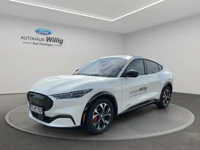 Ford Mustang Mach-E Premium Allrad Panoramadach