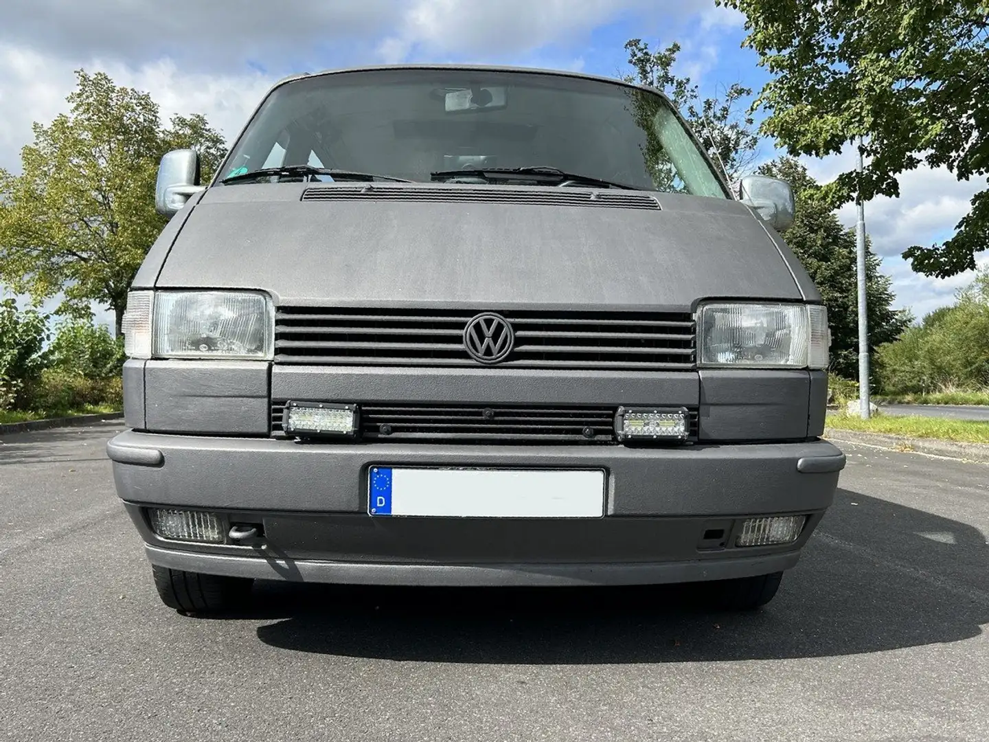 Volkswagen T4 Caravelle 2,5l/110PS, Klima, Grüne Plakette siva - 1