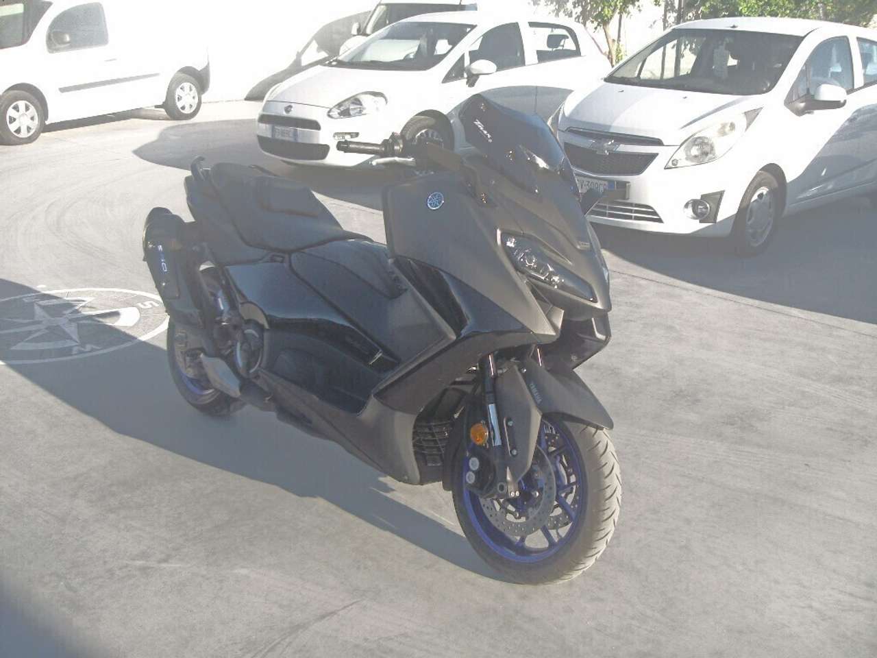 Yamaha TMAX 560