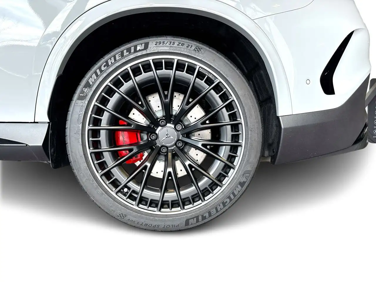 Mercedes-Benz GLC снимка Mercedes-Benz GLC