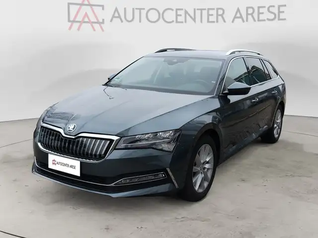 Skoda Superb Superb Wagon iV 1.4 tsi phev Executive dsg