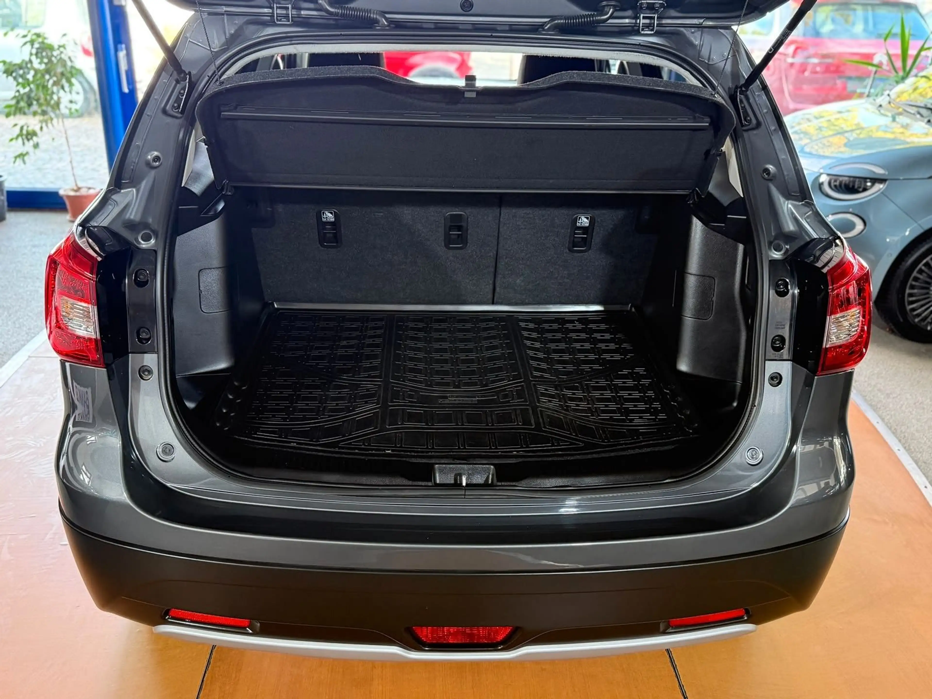 Suzuki SX4 S-Cross Comfort Navi / Rückfahrkam / SHZ — photo 11