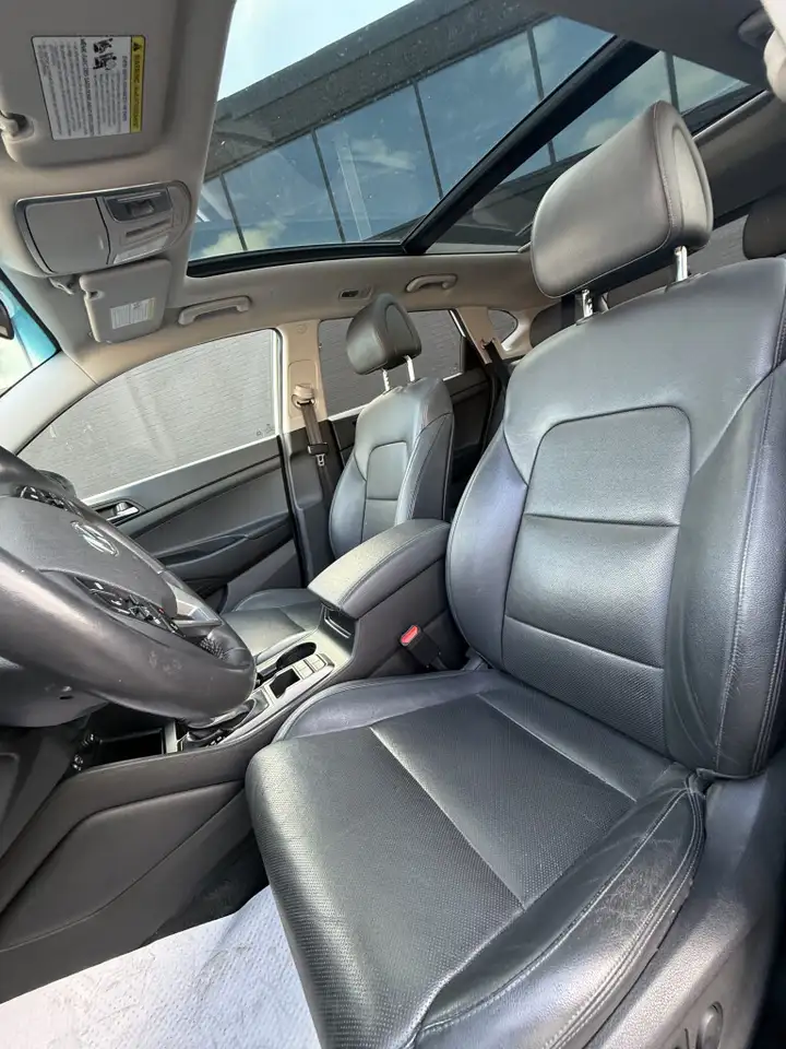 Hyundai TUCSON снимка Hyundai TUCSON