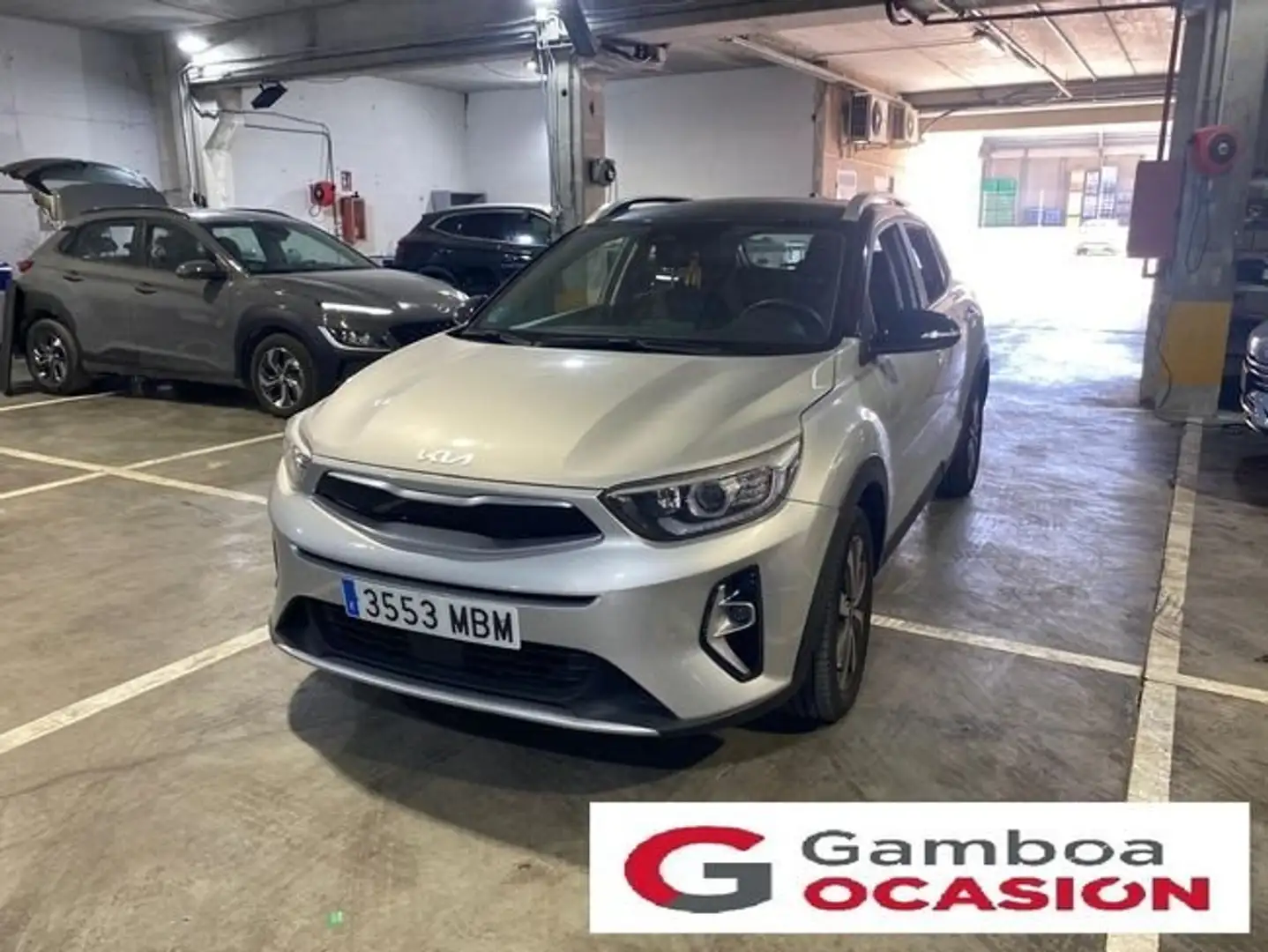 Kia Stonic 1.0 T-GDi 88kW (120CV) MHEV Drive DCT Gris - 1