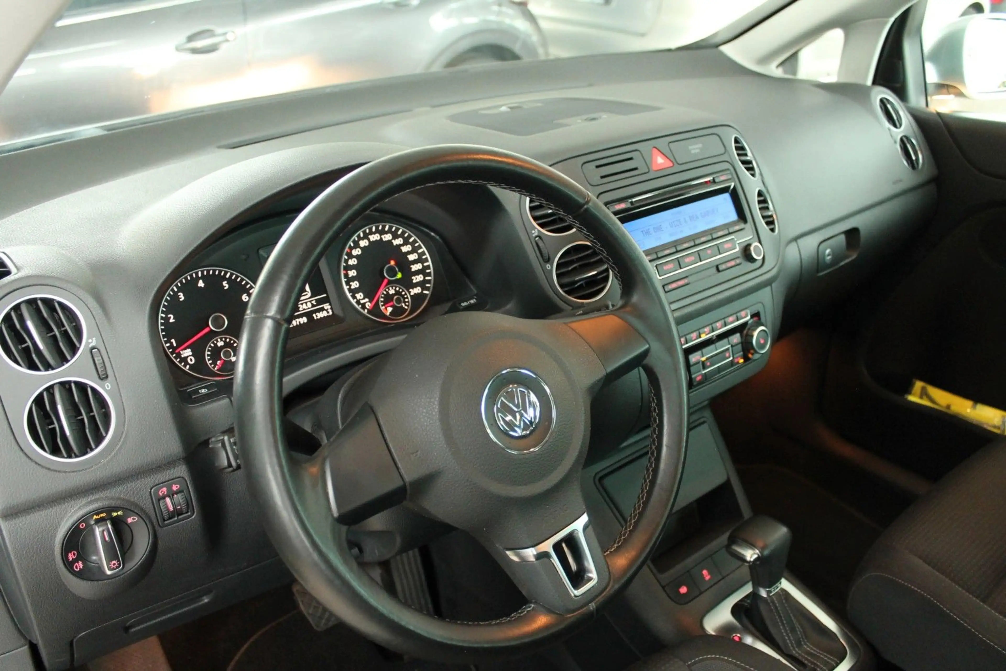 Volkswagen Golf Plus — photo 13