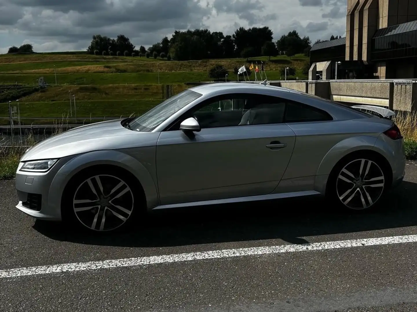 Audi TT TT Coupé 2.0 TFSI Quattro S tronic Grijs - 1